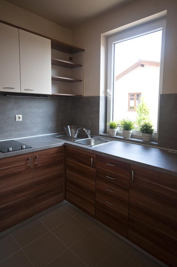 Pandora Zsory Apartmanok Mezokoevesd Exterior photo